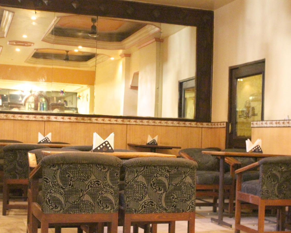 Hotel Goyal Τζαϊπούρ Εξωτερικό φωτογραφία