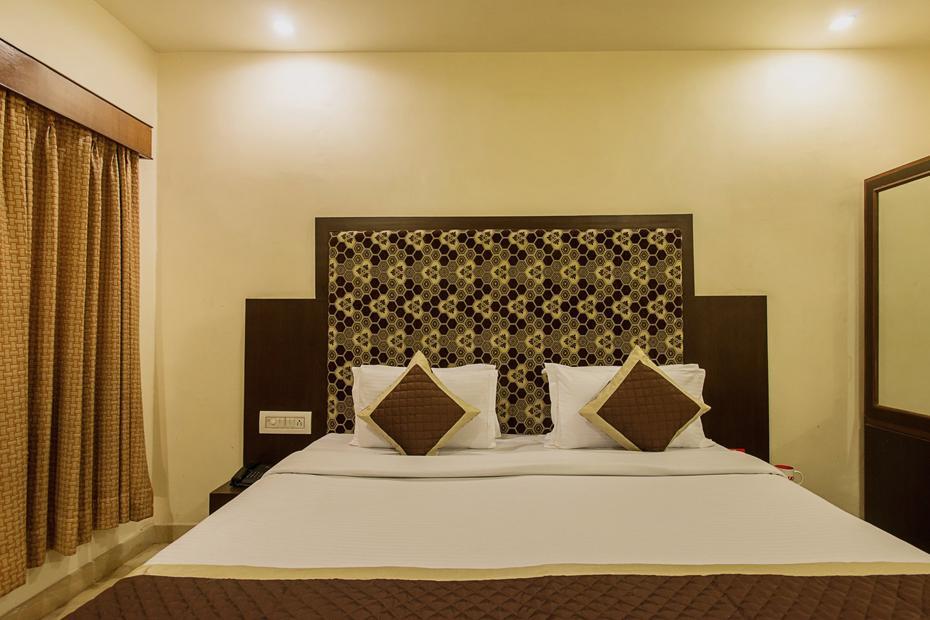 Hotel Goyal Τζαϊπούρ Εξωτερικό φωτογραφία